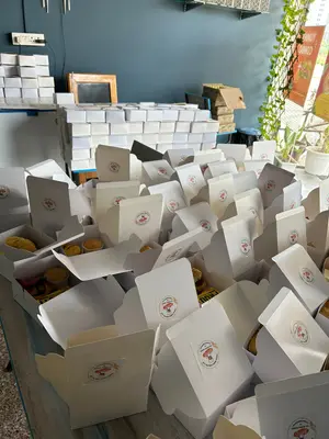 Snacks box 2