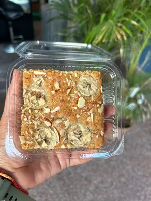 Banana walnut cake eggless