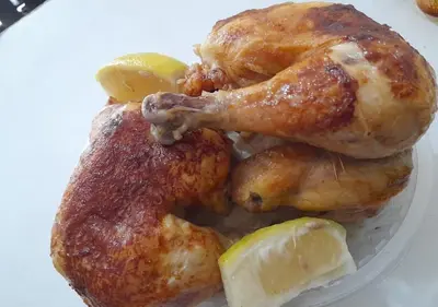 Pollo al Spiedo con Papas Fritas