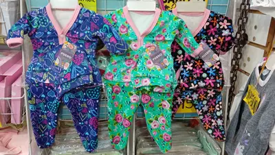 set de tres piezas de plus recién nacidas