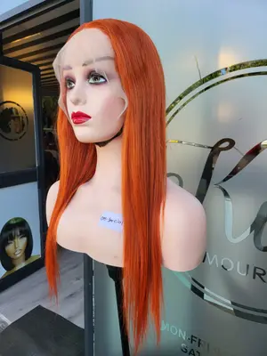 20" straight ginger wig